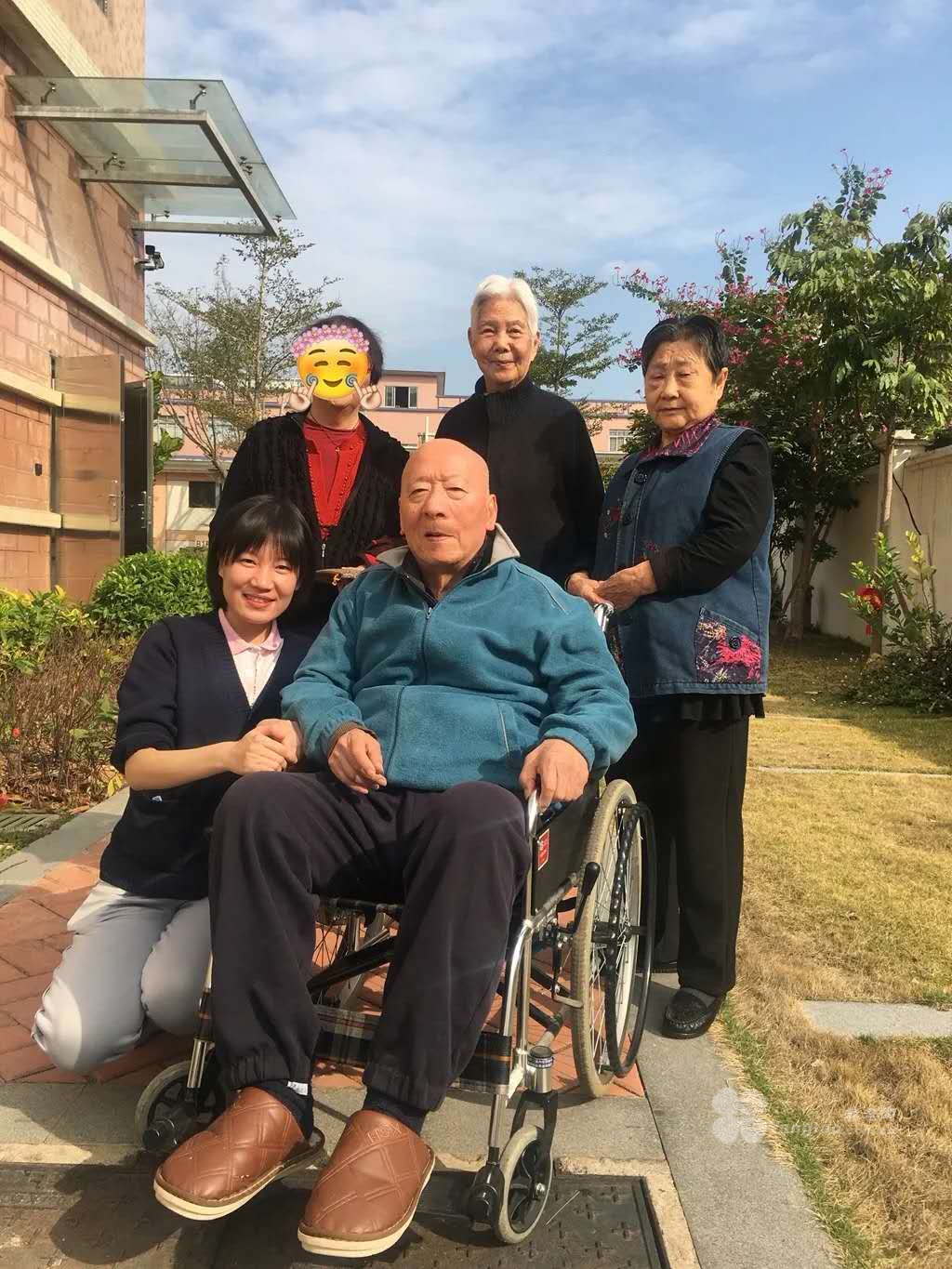 就算世界灿烂盛大不如我们的椿萱小家疫情期间那些温暖而感人的瞬间