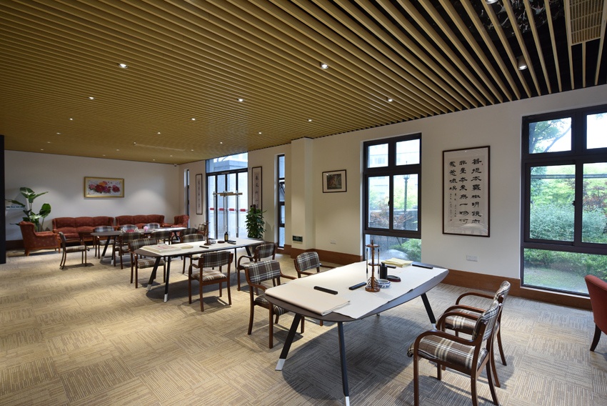 2025最新，上海高端品质养老公寓推荐，亲和源迎丰老年公寓，全龄照料+收费详情附预约方式-养老网精选